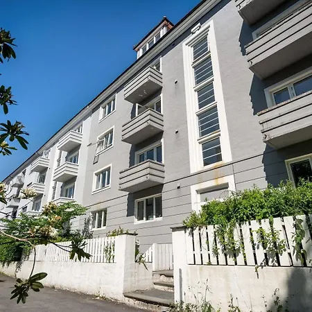 アパート Dinbnb I Dockside With Modern Kitchen And Workspace