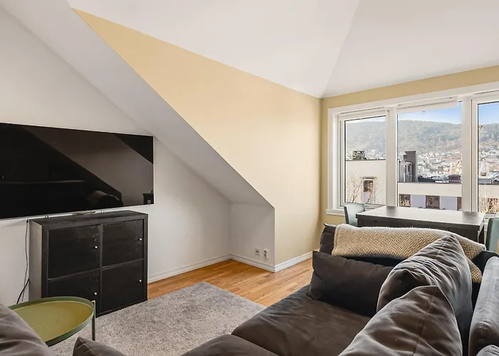 Apartmán Dinbnb I Dockside With Modern Kitchen And Workspace