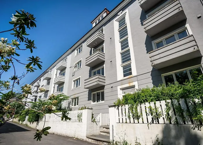 Διαμέρισμα Dinbnb I Dockside With Modern Kitchen And Workspace