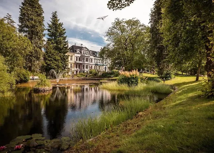 Dinbnb I Dockside With Modern Kitchen And Workspace *