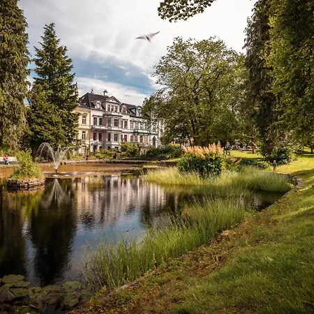 Dinbnb I Dockside With Modern Kitchen And Workspace ברגן